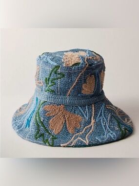 NWT Free People Vintage Kantha Bucket Hat